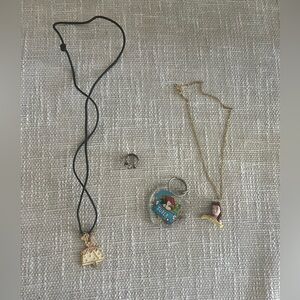 Vintage Disney Jewelry & keychain
